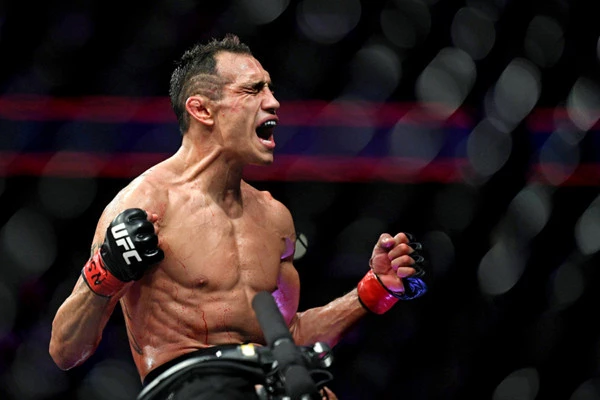 Заклятый соперник Хабиба близок к увольнению из UFC